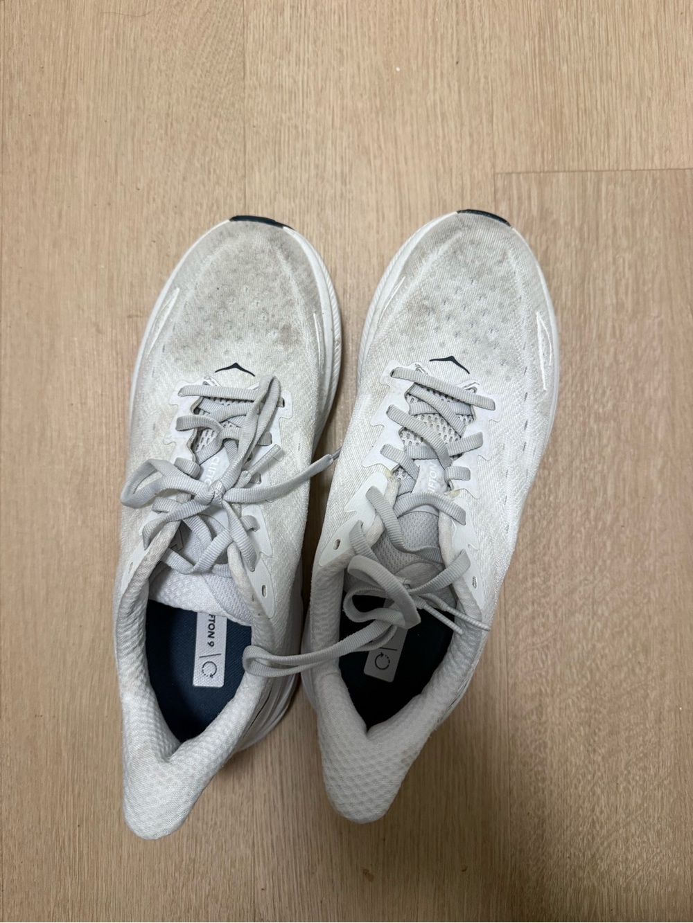 HOKA Clifton 9 White Gray Women’s Running Shoes Size 8.5 B